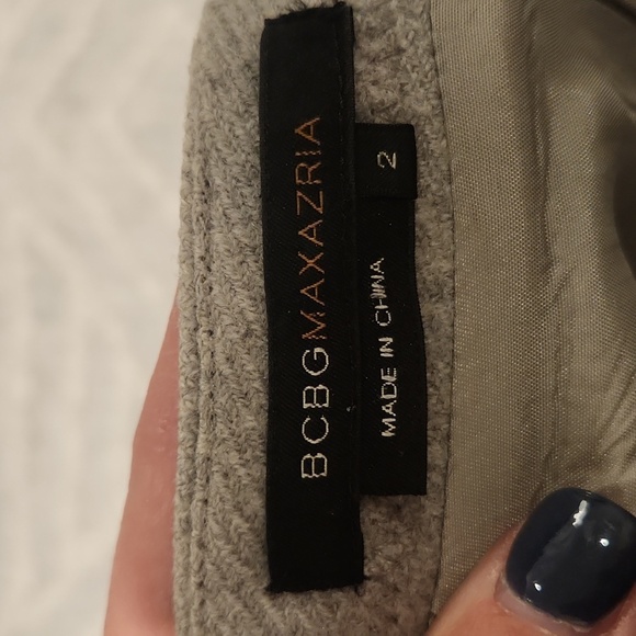 BCBGMaxAzria Gray Knee-Length Pencil Skirt Size 2! - Picture 4 of 10